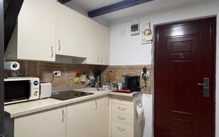 Apartament cu 1 camera | Mansarda | Central | Oradea - Poză 11