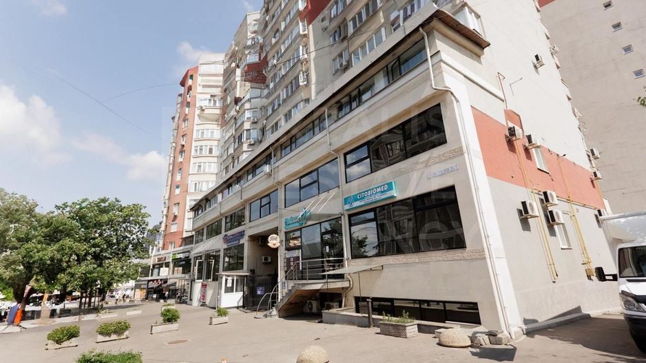 Spațiu comercial, 140 mp, strada Lev Tolstoi, Centru - Poză 2