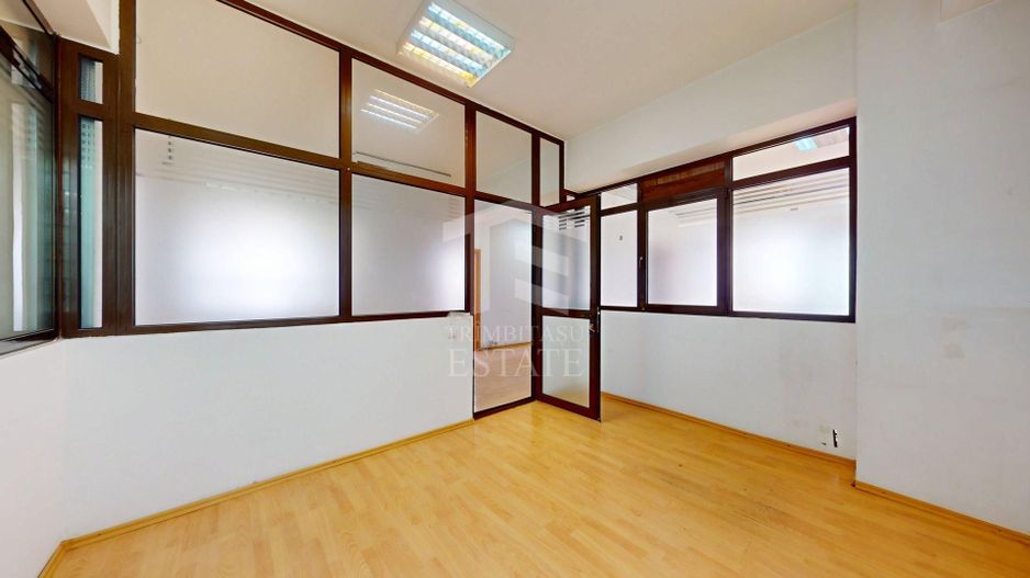 DAMAROAIA | Jiului | Chirie Casa 16 camere | 15 parcari + metrou 900m - Poză 15