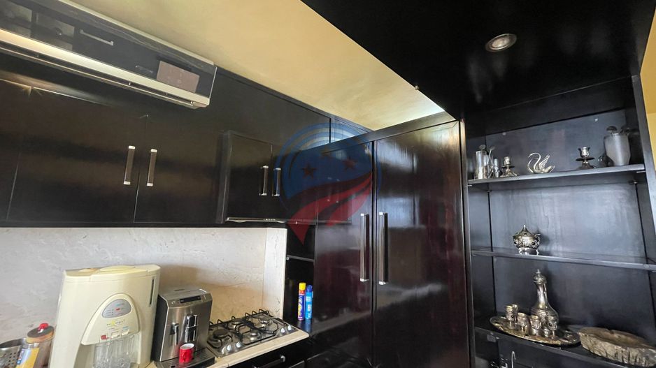 Apartament cu 3 camere zona Ultracentrala, vis-a-vis de Universitate - Poză 3