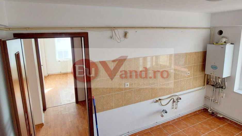 Apartament 2 camere, 68 mp, bloc 2009, zona Kaufland - Micro 14 - Poză 6