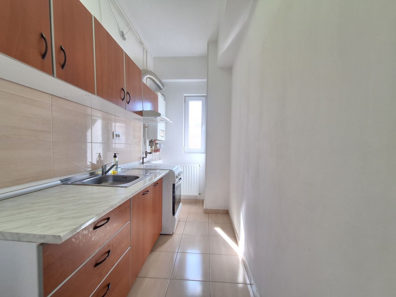 Garsoniera mobilata&utilata Str. Rezevelor Militari-Chiajna - Poză 3