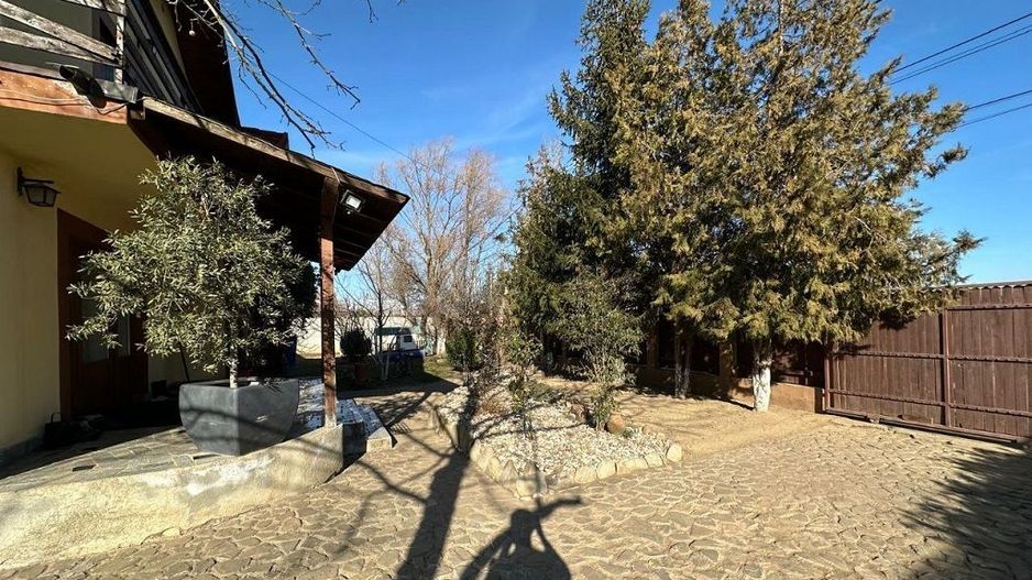 Casa individuala 4 camere | Ghermanesti | 200 mp | Teren 1400 mp | Cladire anexa - Poză 5