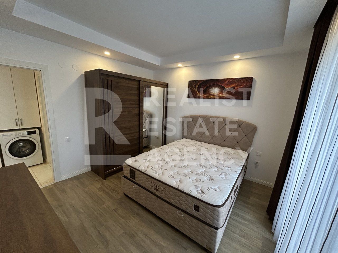 Apartament modern cu 2 camere, Cosmopolis, mobilat și utilat, parcare - Poză 3
