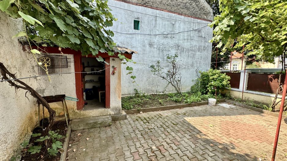 Oferta rezervata! Oază de liniște cu curte în zona Blumana - Poză 23