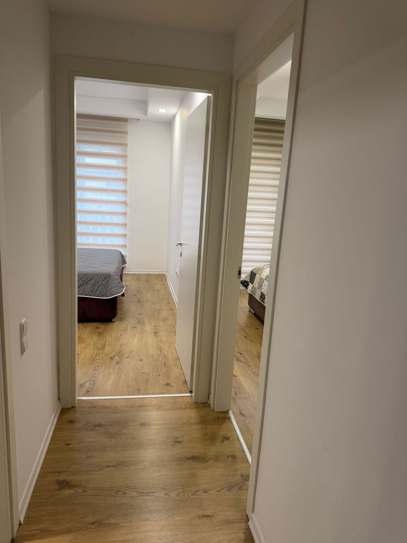 3 CAMERE +PACARE IN COSMOPOLIS - Poză 10