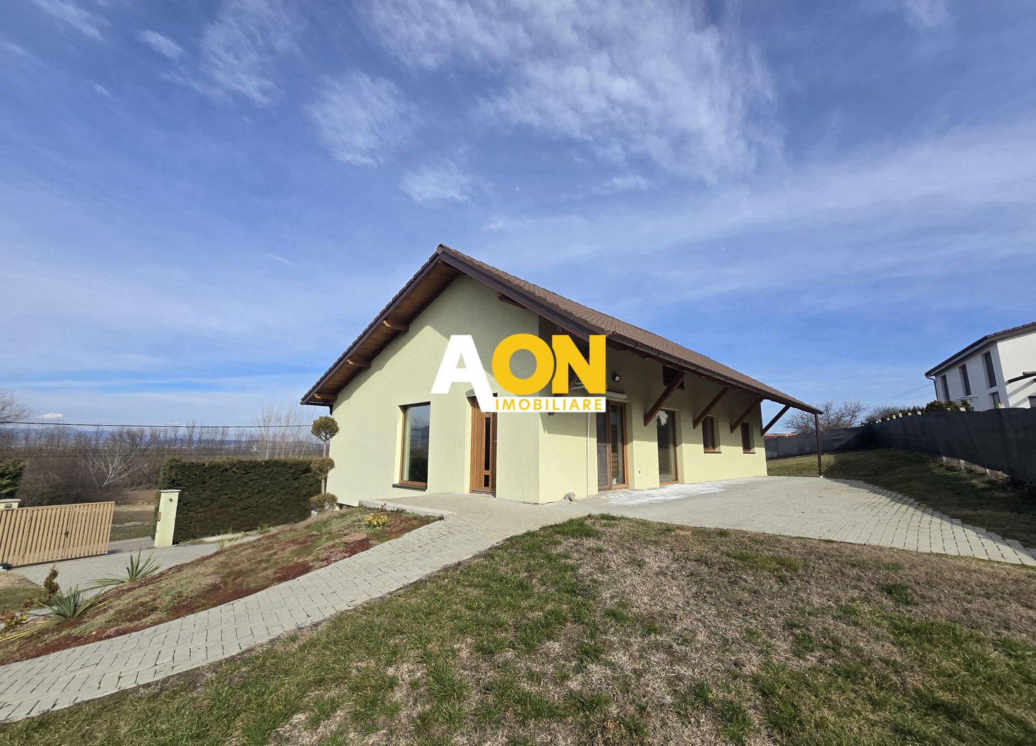 Casa Individuala Zona Ciugud, 2000mp Teren - Poză 1