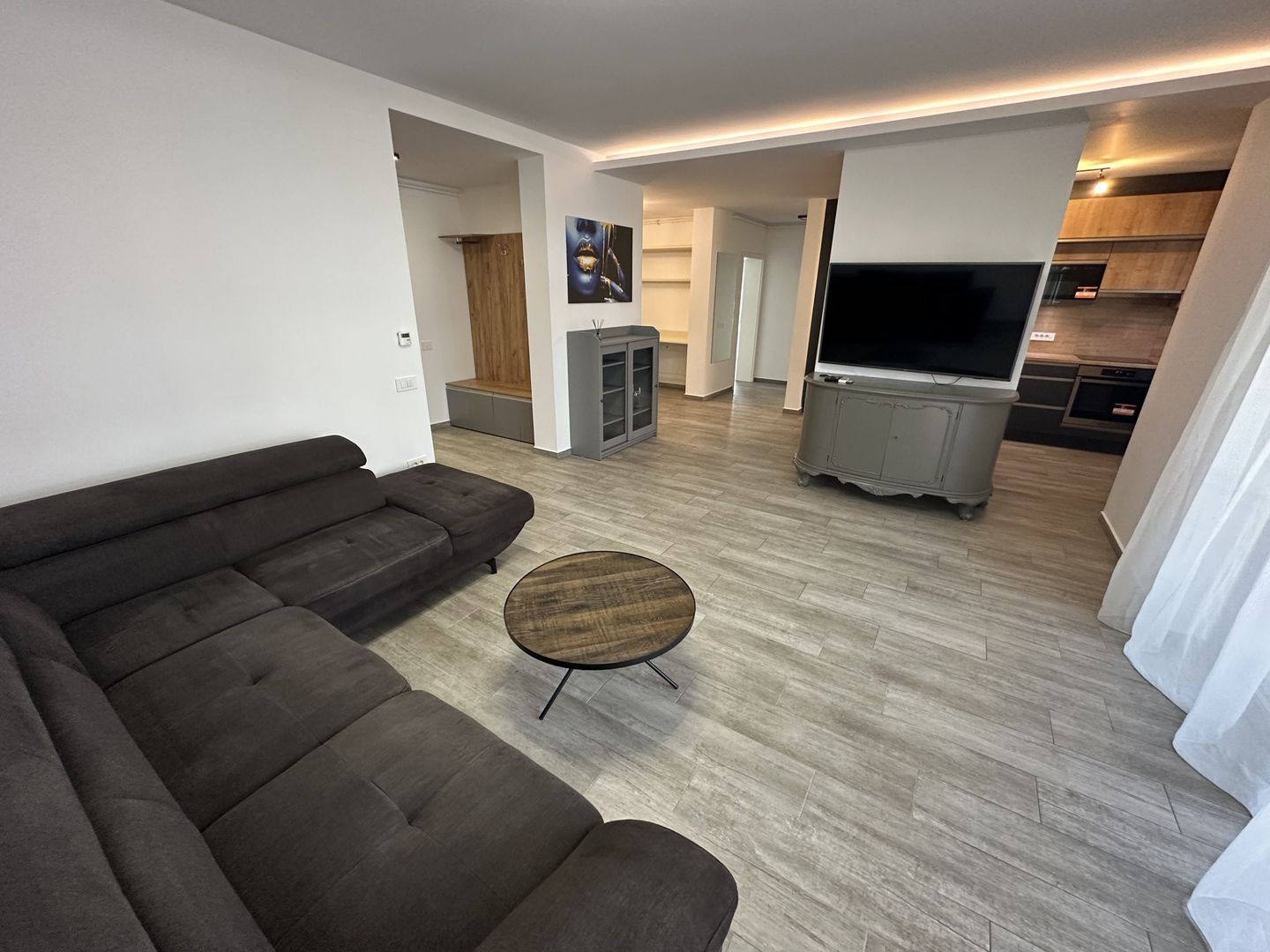 Apartament 3 camere - Dumbravita - Poză 2