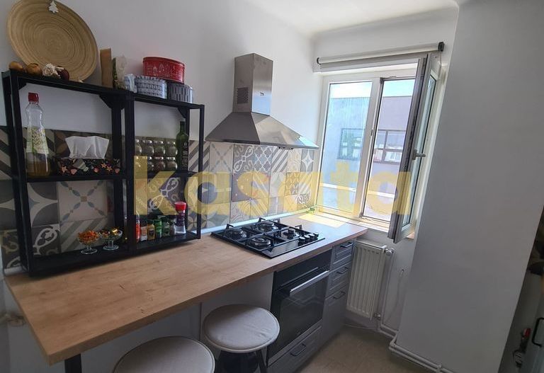 OPORTUNITATE | APARTAMENT VILA | HALA TRAIAN | RENOVAT | DECOMANDAT - Poză 2