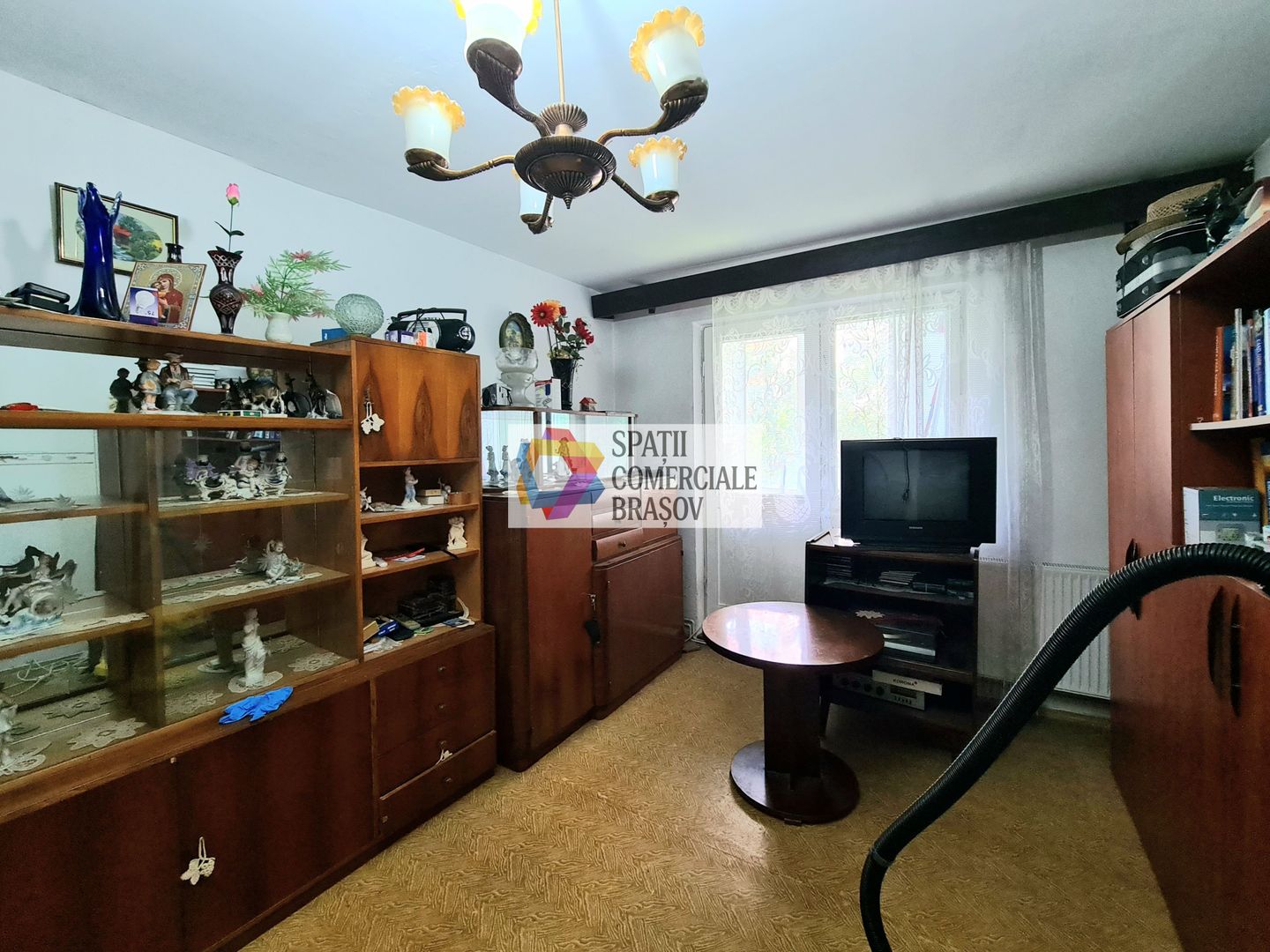 Apartament de vânzare, două camere, Brasov, zona Astra - Someșul,  55 mp. - Poză 3