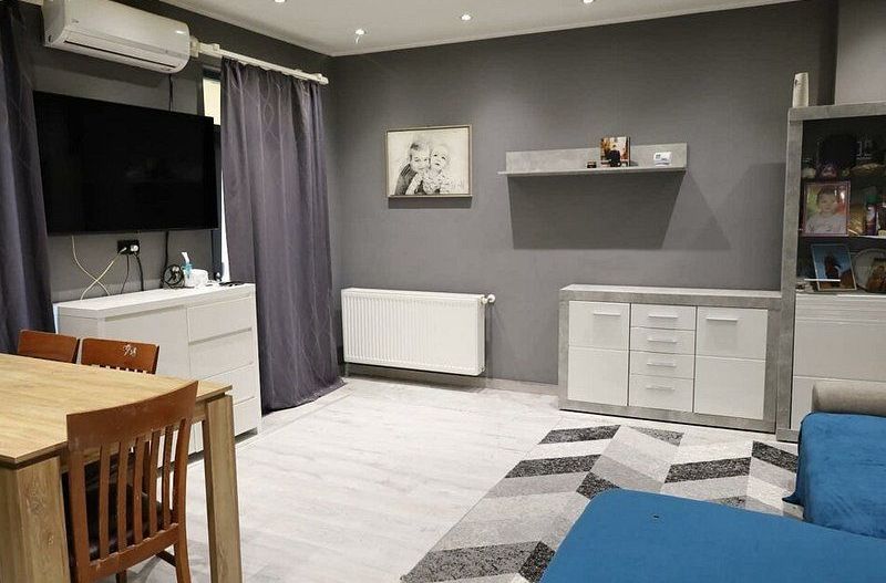 De vânzare Casă 3 camere, 2 baii, curte propie, cartier parneava Arad - Poză 3