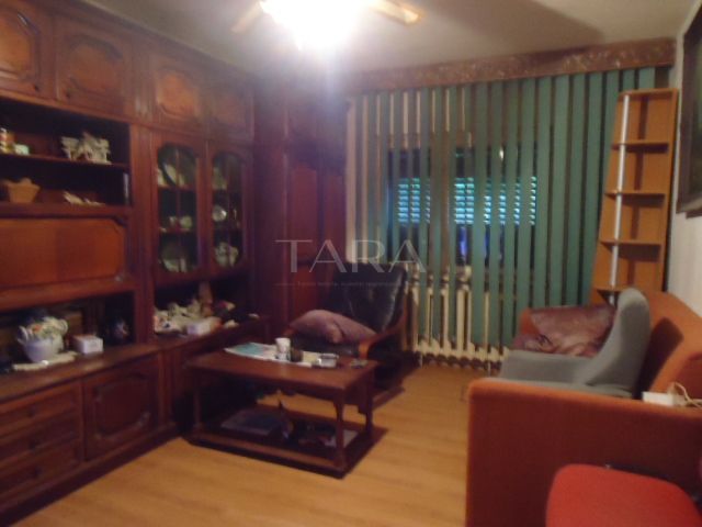 Apartament 3 camere decomandate în zona Câmpului - Poză 1