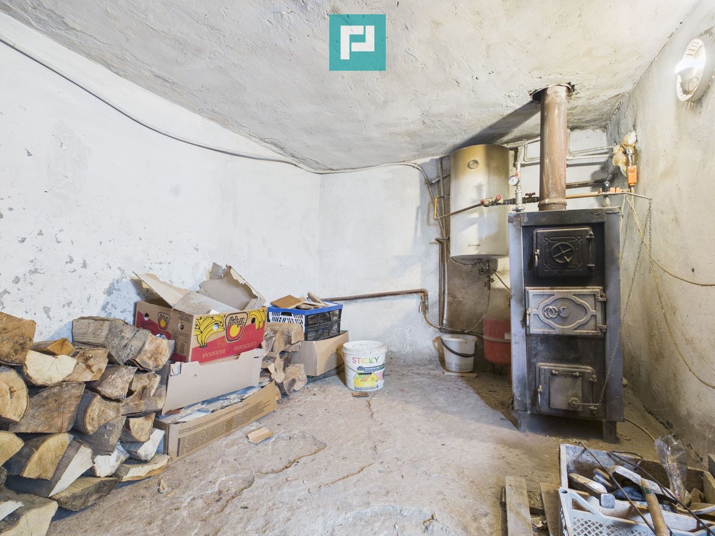 Casă retrasă Pișchia – 4 camere, teren 920 mp - Poză 54