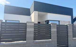 Casa individuală parter ~ 4 camere ~ 2 băi + dressing ~ teren 371mp - Poză 1