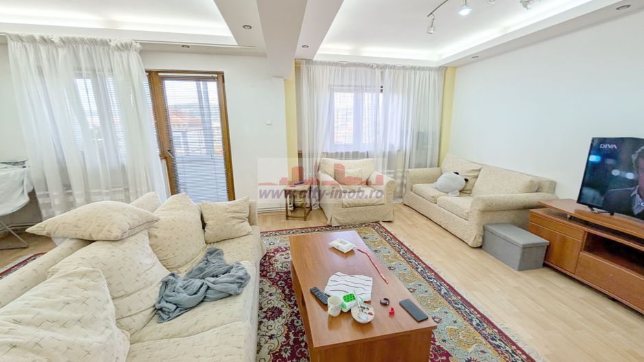 Vanzare Apartament 3 camere Curtea de Arges, Judetul ARGES - Poză 3