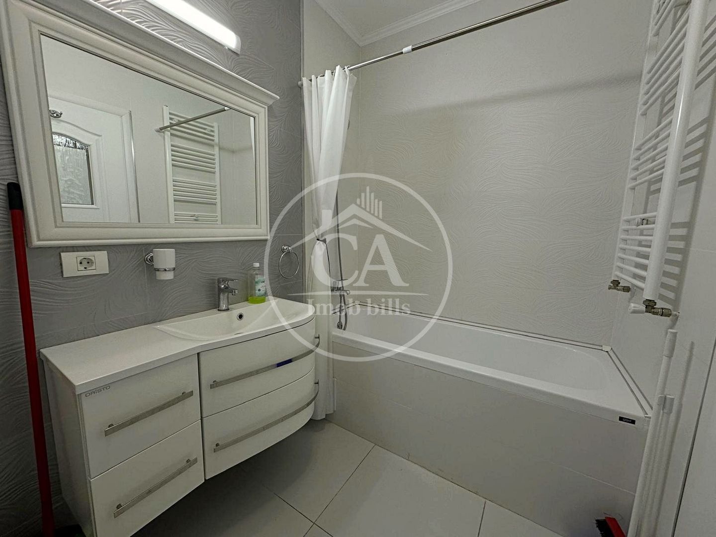 Apartament cu 2 camere de închiriat în zona West Residence, Oradea - Poză 6