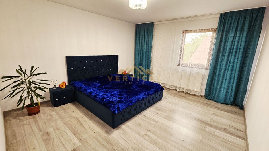 Vila 6 camere la intrare in Dobreni - Poză 10