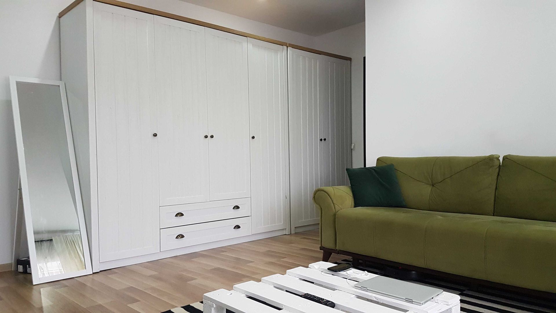 Apartament modern cu 3 camere de închiriat – la 5 minute de Iulius Mal - Poză 4