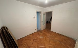 Apartament de 3 camere, 51 mp, Zona Godeanu - Poză 3