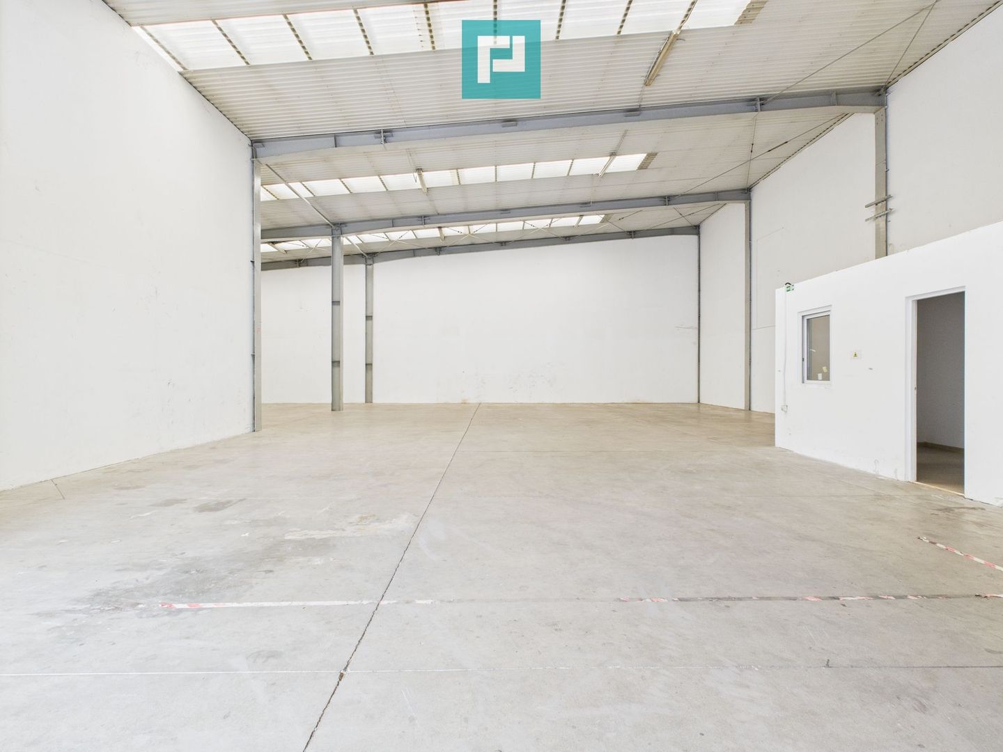 Spațiu industrial de 378 mp în Arad - Poză 10