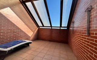 VILA CU 7 CAMERE IN COMPLEX REZIDENTIAL IN IANCU NICOLAE - Poză 25