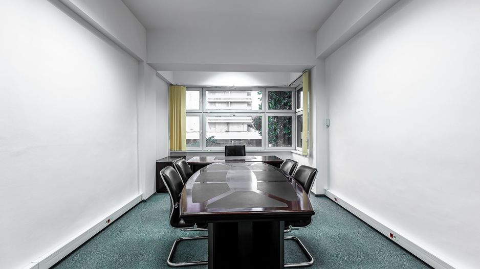 Birouri ultracentrale cu lift și pază permanentă - Poză 12