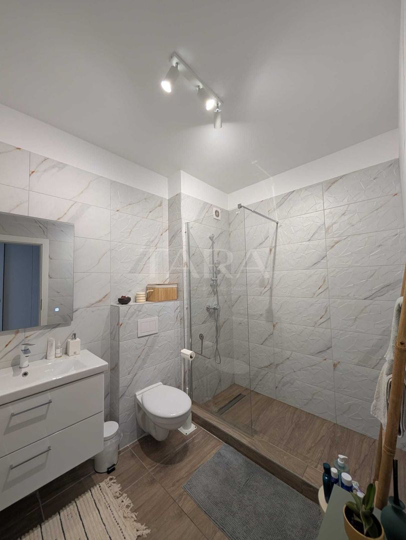 Apartament 2 camere, etaj 1, lift, balcon 13 mp. - Poză 6