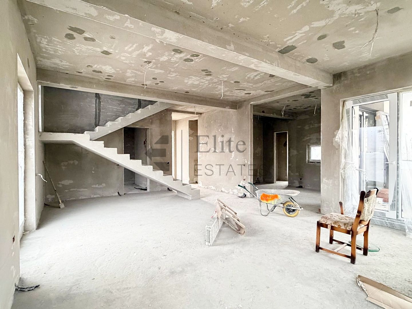 Vila / Casa de vanzare in Oradea, zona Dealuri - Poză 11