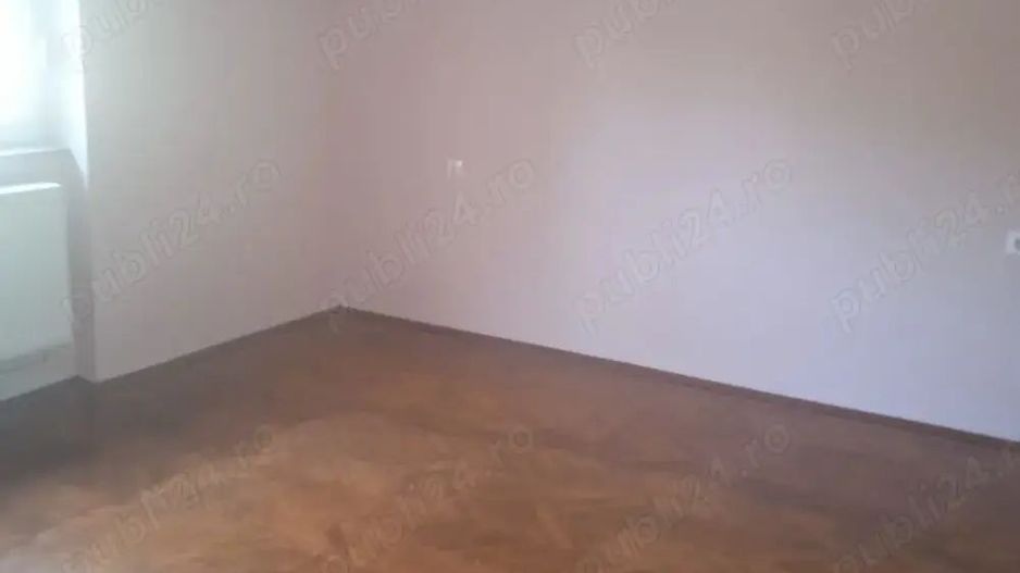 Casa cu etaj de vanzare zona 14Mai - Poză 4