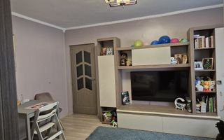 Apartament 2 camere, 80.000 Euro,Zona Alexandru cel bun - Poză 3