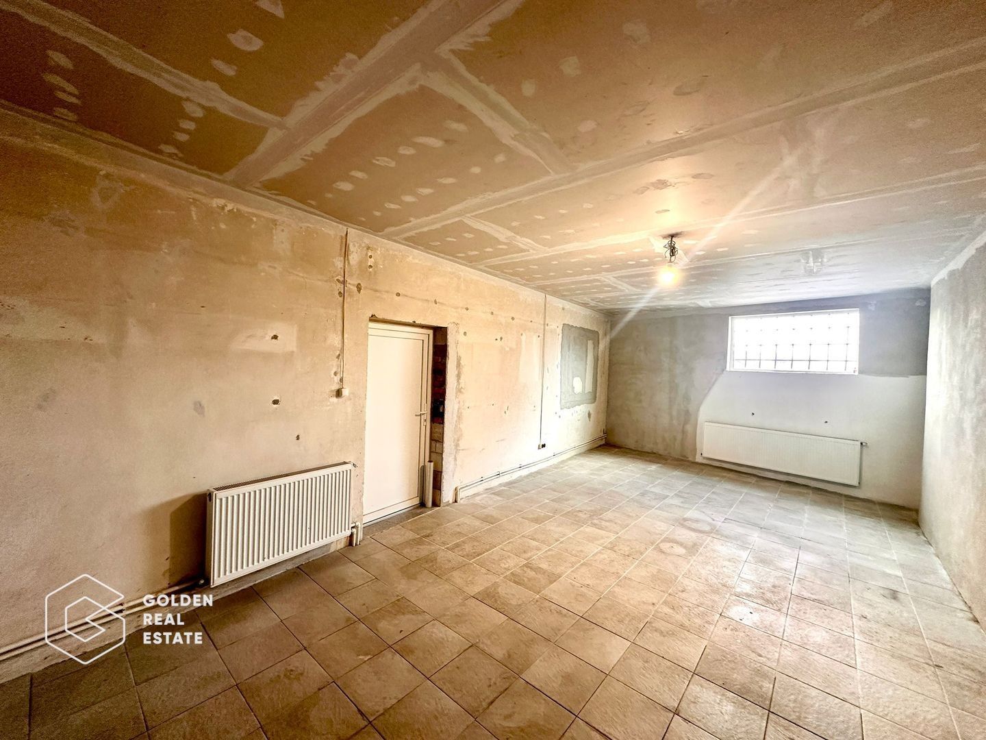 Oportunitate! Spatiu comercial modern si frumos amenajat, Uta, 4 camere, 190 mp - Poză 9