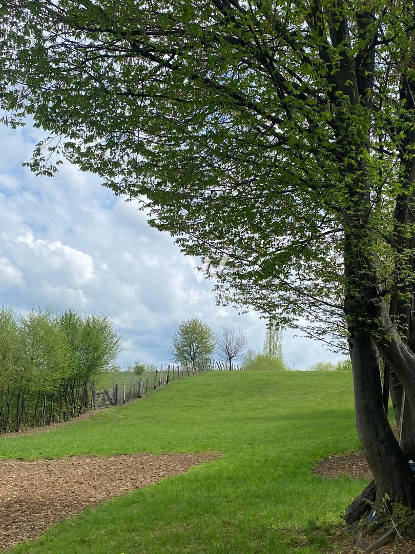 Parcele de teren intravilan cu un view superb-Tocile-Sibiu - Poză 10
