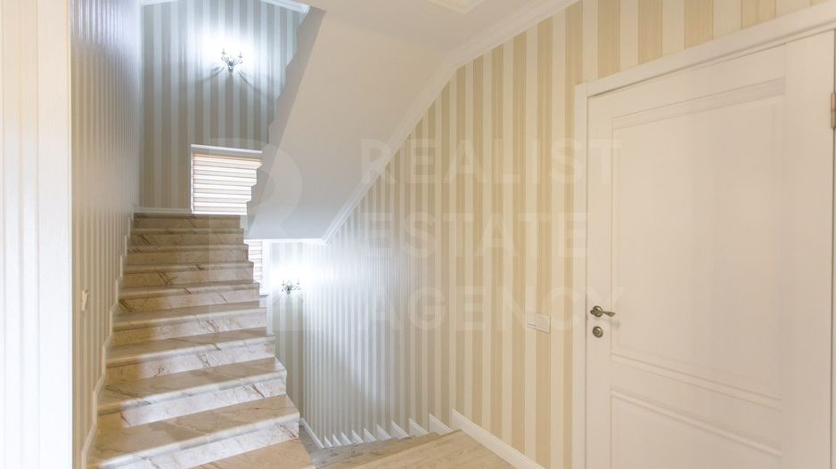 Vânzare, casă, 3 nivele, Tohatin, Chișinău - Poză 8