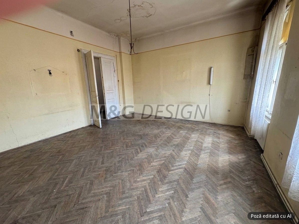 Apart cladire istorica Sinaia etaj 1 cu centrala - Poză 18