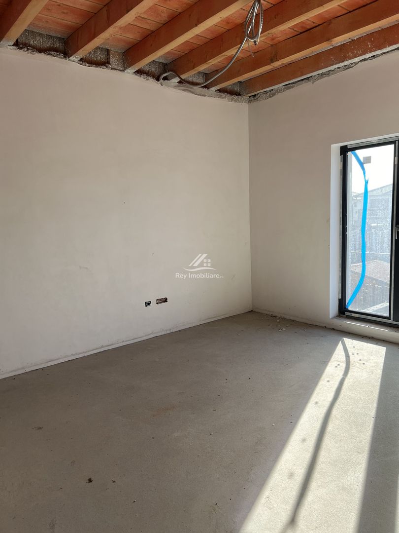 Casă construcție de Lux de vânzare în Șelimbar zonă bună - Poză 24