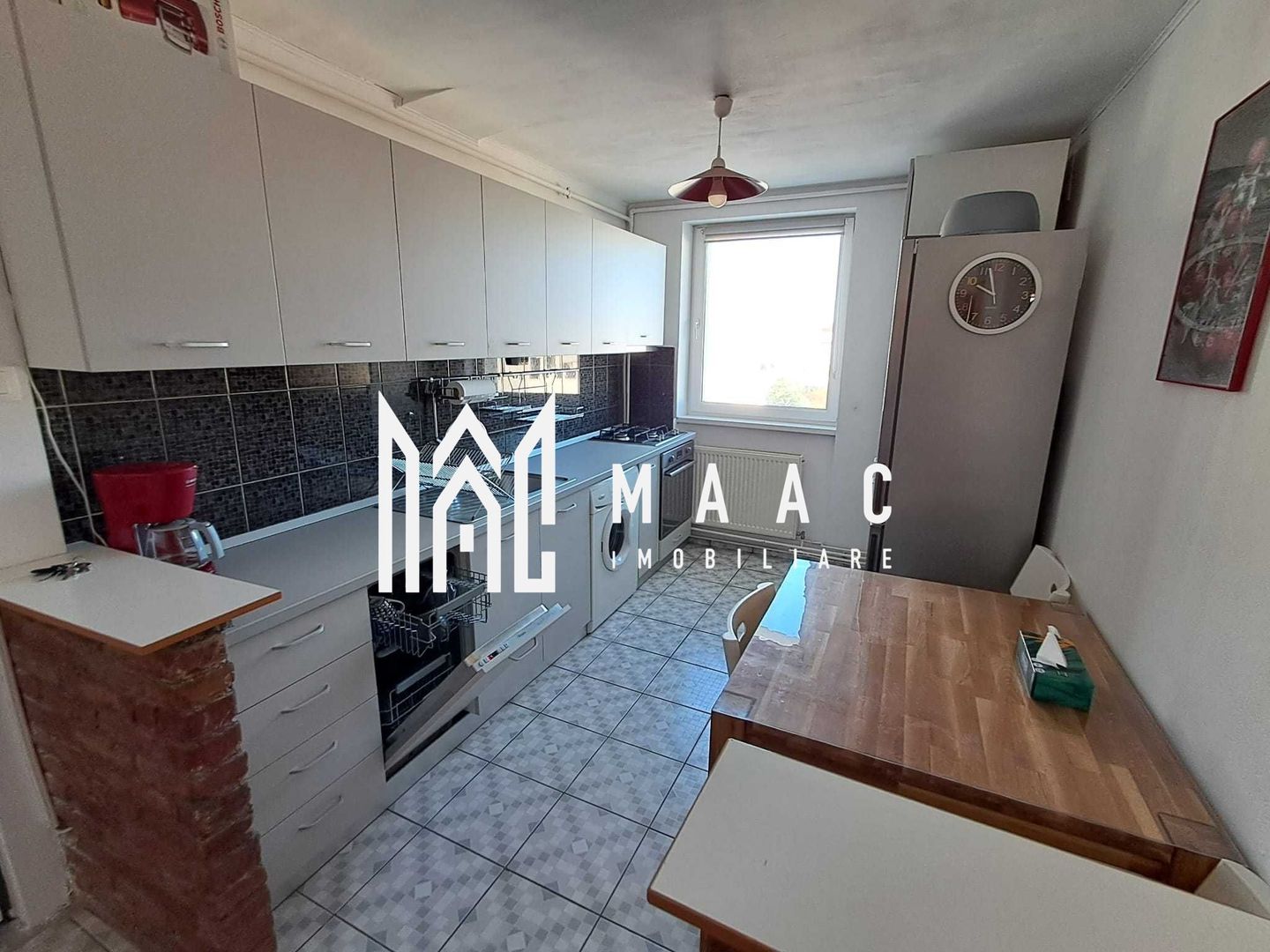 Apartament 2 camere | Nou Renovat | Balcon | Zona Centrala - Poză 3