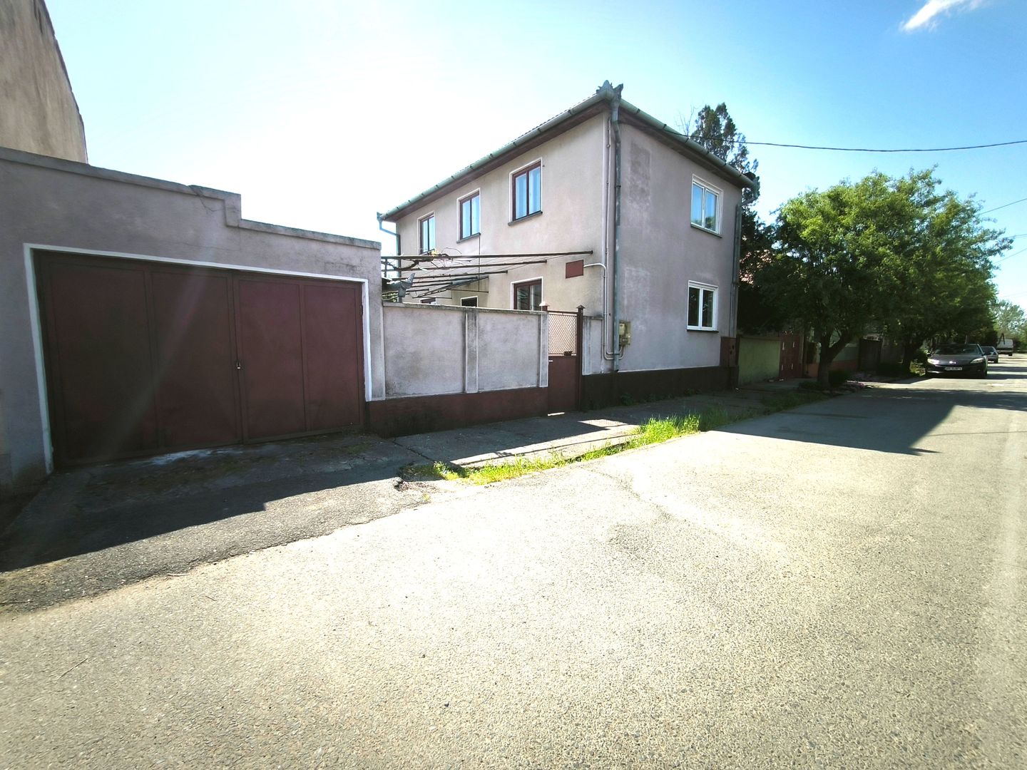 Casa cu teren de 569 mp, zona Confectii Cadas comision 0% - Poză 1