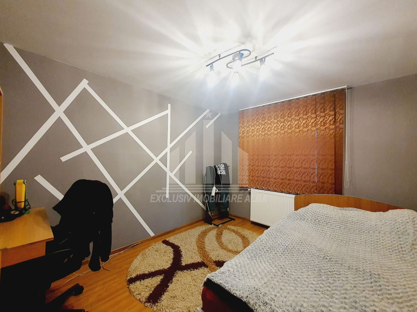 Apartament cu 4 camere de vanzare, Cetate - zona Mercur - Poză 6
