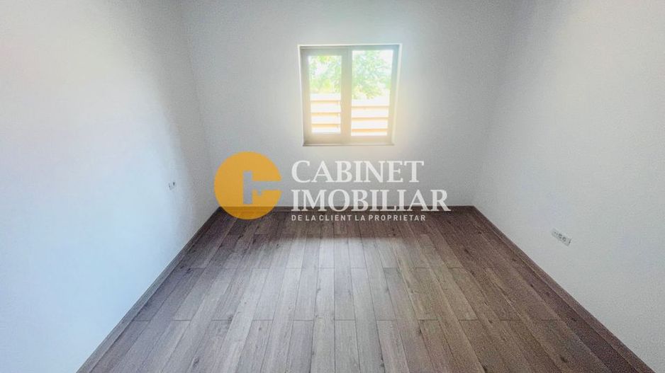 Casa individuala LA ASFALT - 3 camere - 410mp teren - toate utilitatile - Poză 5