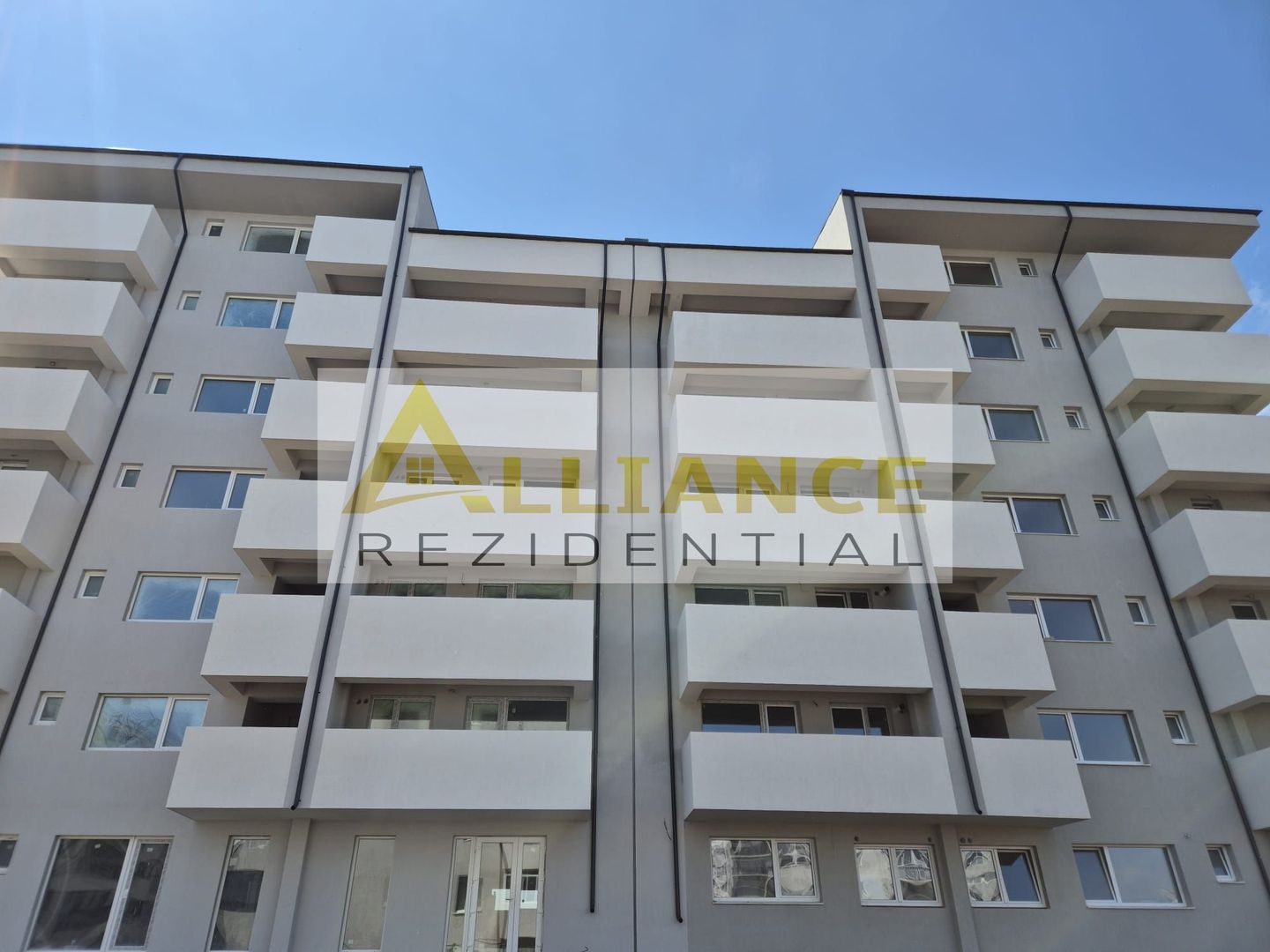 Grand Arena Mall /Apartament cu 3 Cam Decomandat OFERTA - Poză 1