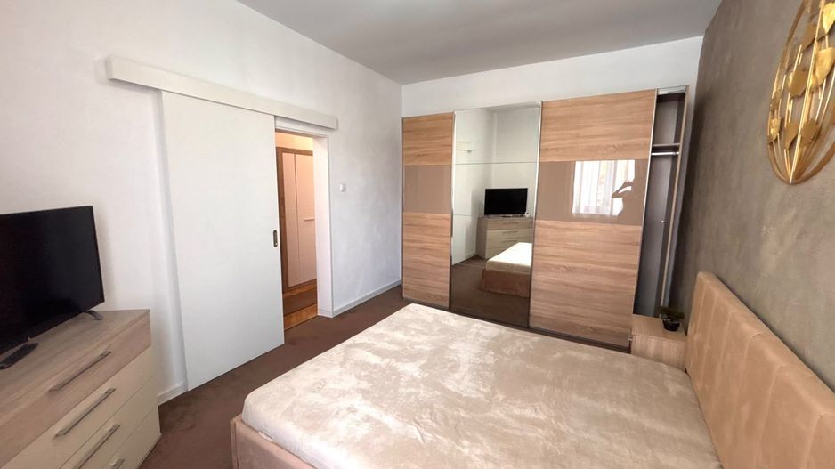 Apartament modern și elegant în zona Centrală - Poză 10