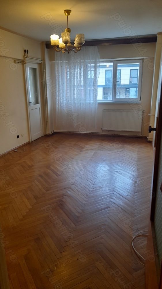 De vanzare ap 4 camere decomandat blv.Dacia - Poză 6