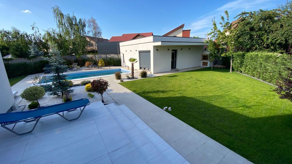 Vila moderna Dumbravita - Poză 2