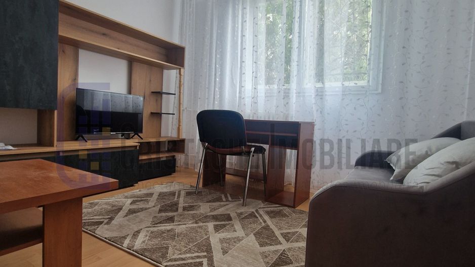 350 € | 2 camere | metrou 10 min. | igenizat - Poză 2