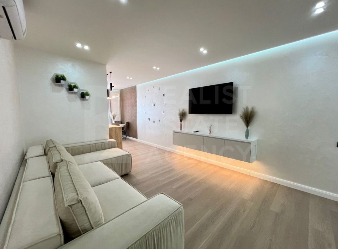 Chirie, apartament, 2 camere, bd. Renașterii Naționale, Râșcani - Poză 1