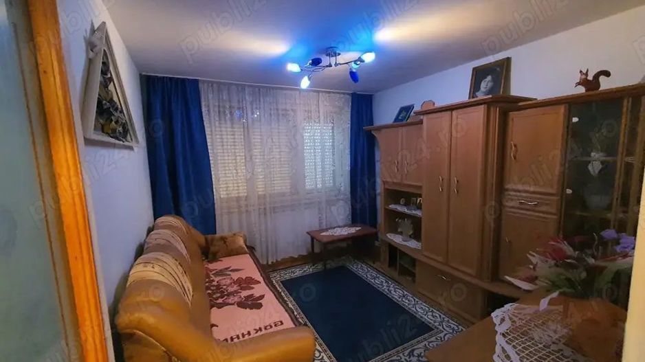 BRASADAS vinde ap 3 cam 75 mp etaj 8/10. - Poză 3