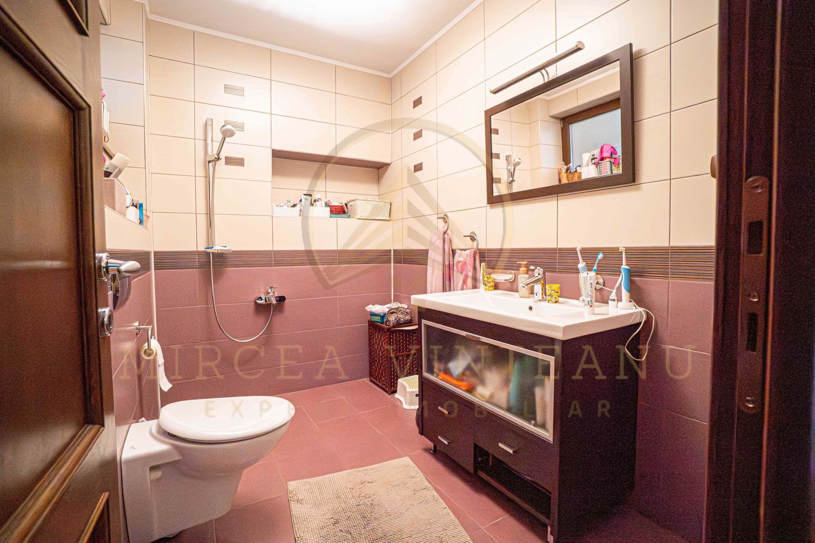 DACIA - Vila D+P+1E+M, teren 780 mp, deschidere 24 ml. - Poză 69