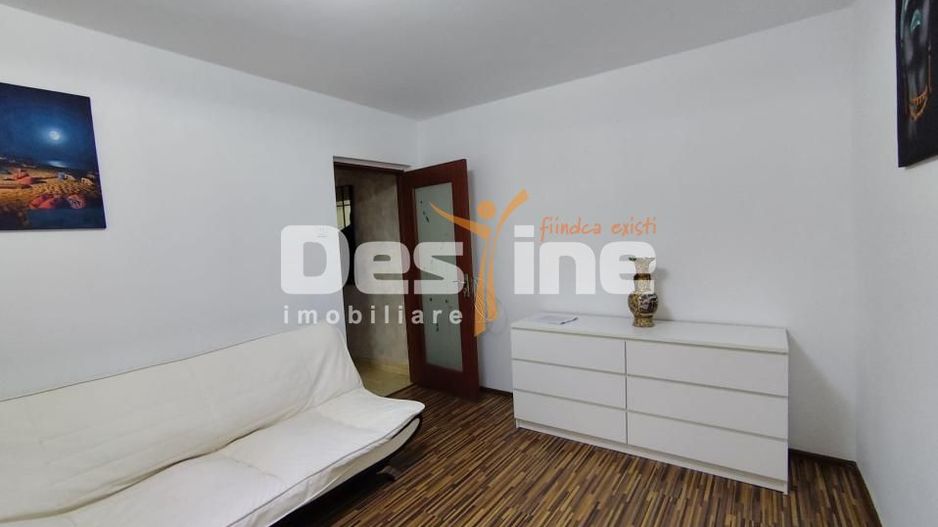 Baicoi Liliesti apartament 2 camere complet renovat, utilat si mobilat ! - Poză 4
