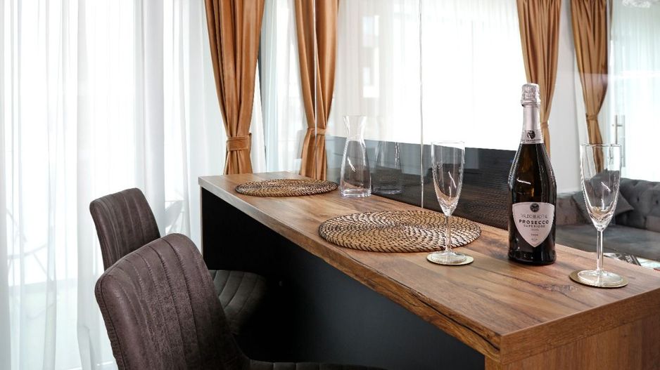 APARTAMENT 2 CAMERE II FINISAJE DE LUX II PIPERA - Poză 3