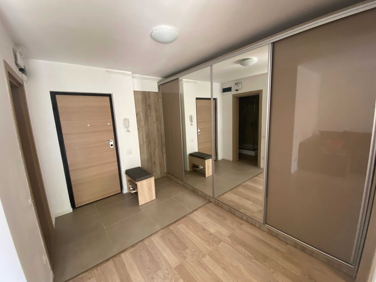 Garsoniera moderna, 9 minute metrou Politehnica, bloc nou - Poză 5